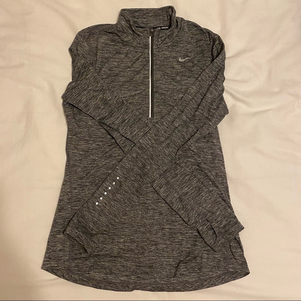 Nike pullover